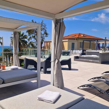 Le Vallaya Suites & Spa 멍똥 외부 사진